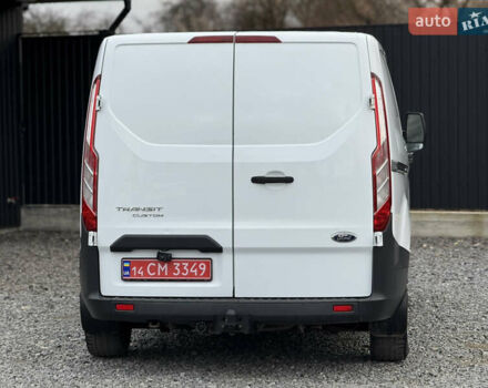 Білий Форд Транзит Кастом, об'ємом двигуна 2.2 л та пробігом 188 тис. км за 11399 $, фото 16 на Automoto.ua