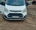 Белый Форд Транзит Кастом, объемом двигателя 2 л и пробегом 165 тыс. км за 12500 $, фото 1 на Automoto.ua