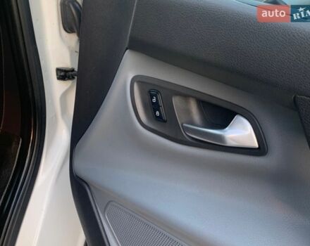 Белый Форд Транзит Кастом, объемом двигателя 2 л и пробегом 207 тыс. км за 12999 $, фото 15 на Automoto.ua