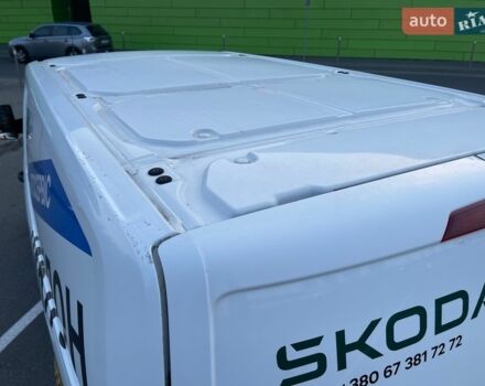 Белый Форд Транзит Кастом, объемом двигателя 2.2 л и пробегом 309 тыс. км за 16000 $, фото 18 на Automoto.ua