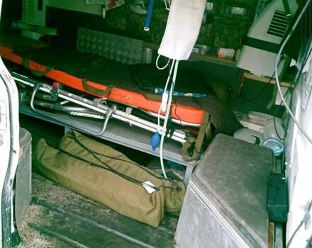 Белый Форд Транзит Кастом, объемом двигателя 2 л и пробегом 145 тыс. км за 10000 $, фото 3 на Automoto.ua