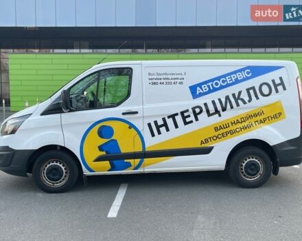 Белый Форд Транзит Кастом, объемом двигателя 2.2 л и пробегом 309 тыс. км за 16000 $, фото 4 на Automoto.ua