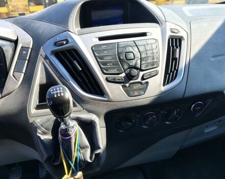 Белый Форд Транзит Кастом, объемом двигателя 2.2 л и пробегом 220 тыс. км за 11900 $, фото 3 на Automoto.ua