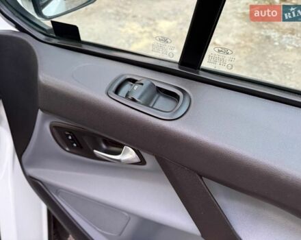 Білий Форд Транзит Кастом, об'ємом двигуна 2 л та пробігом 292 тис. км за 14300 $, фото 38 на Automoto.ua