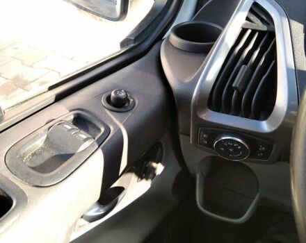 Білий Форд Транзит Кастом, об'ємом двигуна 2 л та пробігом 270 тис. км за 14500 $, фото 11 на Automoto.ua