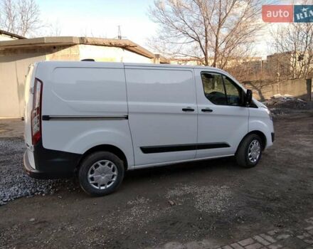 Білий Форд Транзит Кастом, об'ємом двигуна 2 л та пробігом 270 тис. км за 14500 $, фото 5 на Automoto.ua