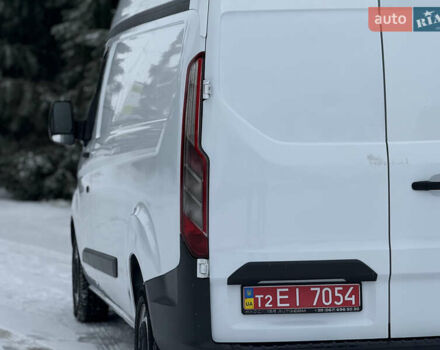 Білий Форд Транзит Кастом, об'ємом двигуна 2.2 л та пробігом 260 тис. км за 10999 $, фото 12 на Automoto.ua