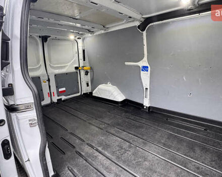 Белый Форд Транзит Кастом, объемом двигателя 0 л и пробегом 212 тыс. км за 11900 $, фото 17 на Automoto.ua