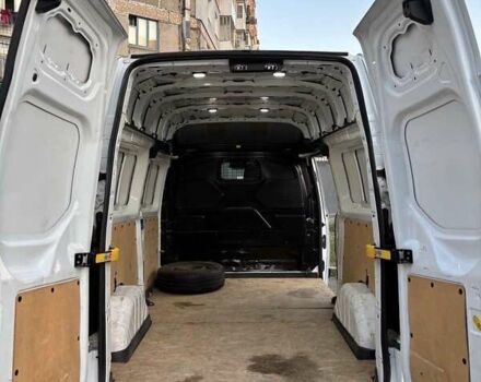 Форд Транзит Кастом 2018 у Александрие на Automoto.ua Білий Форд Транзит Кастом, об'ємом двигуна 2 л та пробігом 200 тис. км за 17000 $, фото 3 на Automoto.ua