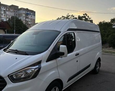 Форд Транзит Кастом 2018 у Александрие на Automoto.ua Білий Форд Транзит Кастом, об'ємом двигуна 2 л та пробігом 200 тис. км за 17000 $, фото 1 на Automoto.ua