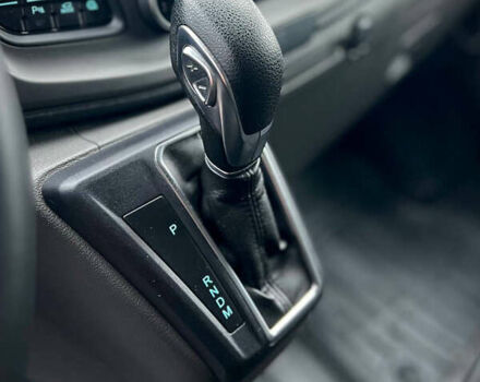 Белый Форд Транзит Кастом, объемом двигателя 2 л и пробегом 220 тыс. км за 19200 $, фото 35 на Automoto.ua