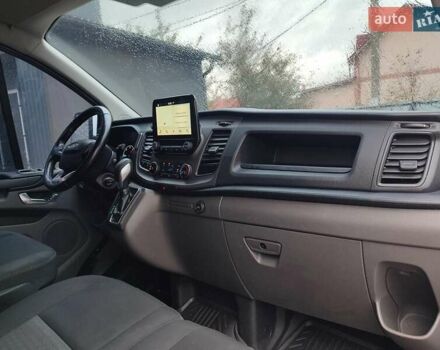 Форд Транзит Кастом 2019 у Млынове на Automoto.ua Білий Форд Транзит Кастом, об'ємом двигуна 2 л та пробігом 226 тис. км за 15950 $, фото 4 на Automoto.ua