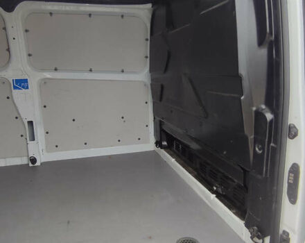 Білий Форд Транзит Кастом, об'ємом двигуна 2 л та пробігом 228 тис. км за 15950 $, фото 12 на Automoto.ua