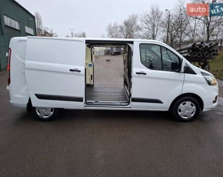 Белый Форд Транзит Кастом, объемом двигателя 2 л и пробегом 253 тыс. км за 13999 $, фото 6 на Automoto.ua