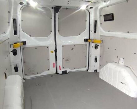 Белый Форд Транзит Кастом, объемом двигателя 2 л и пробегом 226 тыс. км за 16950 $, фото 10 на Automoto.ua