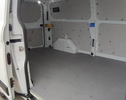 Білий Форд Транзит Кастом, об'ємом двигуна 2 л та пробігом 228 тис. км за 15950 $, фото 11 на Automoto.ua