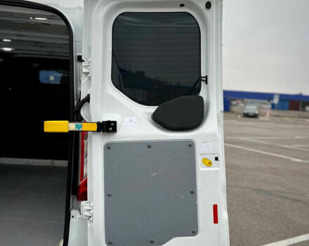 Белый Форд Транзит Кастом, объемом двигателя 2 л и пробегом 207 тыс. км за 18500 $, фото 51 на Automoto.ua