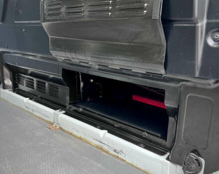 Белый Форд Транзит Кастом, объемом двигателя 2 л и пробегом 207 тыс. км за 18500 $, фото 46 на Automoto.ua