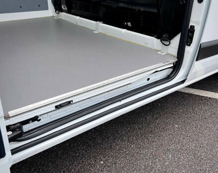 Белый Форд Транзит Кастом, объемом двигателя 2 л и пробегом 220 тыс. км за 19200 $, фото 42 на Automoto.ua