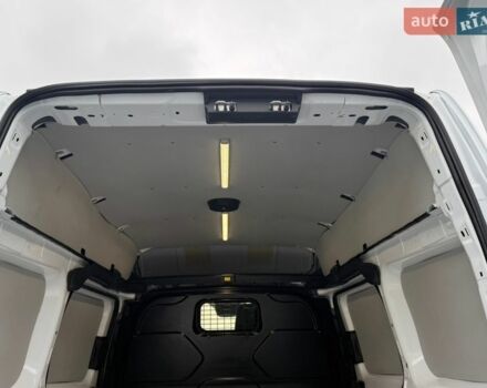 Білий Форд Транзит Кастом, об'ємом двигуна 2 л та пробігом 199 тис. км за 17300 $, фото 18 на Automoto.ua