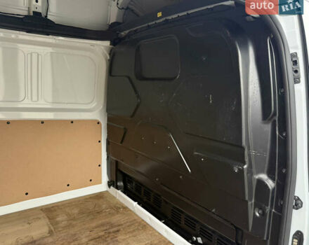 Білий Форд Транзит Кастом, об'ємом двигуна 2 л та пробігом 122 тис. км за 16899 $, фото 14 на Automoto.ua