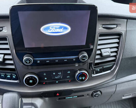 Белый Форд Транзит Кастом, объемом двигателя 2 л и пробегом 258 тыс. км за 17500 $, фото 44 на Automoto.ua