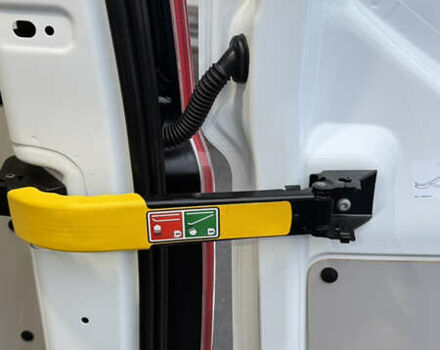 Белый Форд Транзит Кастом, объемом двигателя 2 л и пробегом 258 тыс. км за 17500 $, фото 17 на Automoto.ua