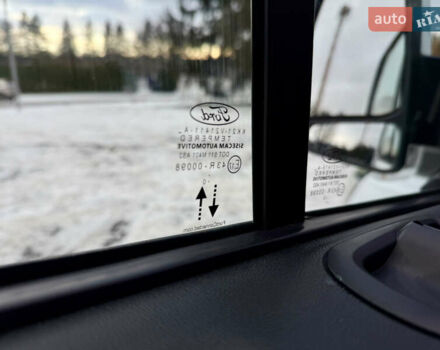 Белый Форд Транзит Кастом, объемом двигателя 2 л и пробегом 197 тыс. км за 14599 $, фото 15 на Automoto.ua