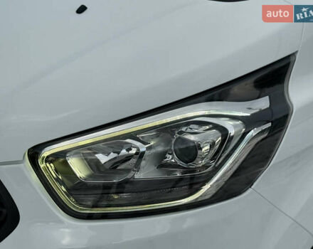 Белый Форд Транзит Кастом, объемом двигателя 2 л и пробегом 197 тыс. км за 14599 $, фото 12 на Automoto.ua