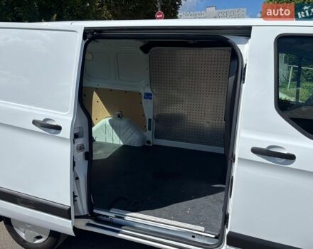 Білий Форд Транзит Кастом, об'ємом двигуна 2 л та пробігом 133 тис. км за 17222 $, фото 27 на Automoto.ua