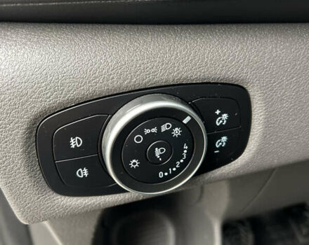 Белый Форд Транзит Кастом, объемом двигателя 2 л и пробегом 222 тыс. км за 15800 $, фото 10 на Automoto.ua