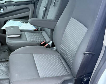 Белый Форд Транзит Кастом, объемом двигателя 2 л и пробегом 258 тыс. км за 17500 $, фото 39 на Automoto.ua