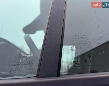 Білий Форд Транзит Кастом, об'ємом двигуна 2 л та пробігом 216 тис. км за 17800 $, фото 23 на Automoto.ua