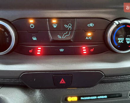 Белый Форд Транзит Кастом, объемом двигателя 2 л и пробегом 258 тыс. км за 17500 $, фото 46 на Automoto.ua