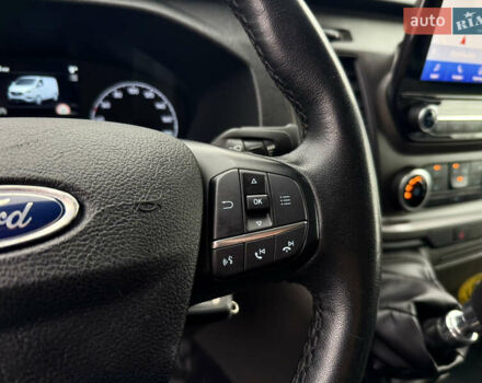 Білий Форд Транзит Кастом, об'ємом двигуна 2 л та пробігом 122 тис. км за 16899 $, фото 26 на Automoto.ua