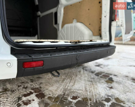 Белый Форд Транзит Кастом, объемом двигателя 2 л и пробегом 197 тыс. км за 14599 $, фото 35 на Automoto.ua