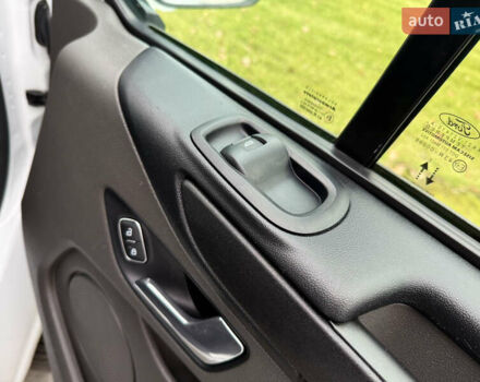 Білий Форд Транзит Кастом, об'ємом двигуна 2 л та пробігом 122 тис. км за 16899 $, фото 38 на Automoto.ua