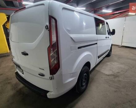 Белый Форд Транзит Кастом, объемом двигателя 2 л и пробегом 225 тыс. км за 18500 $, фото 4 на Automoto.ua