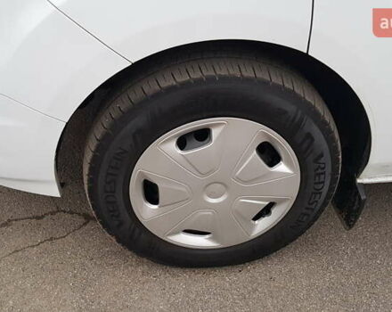 Білий Форд Транзит Кастом, об'ємом двигуна 2 л та пробігом 228 тис. км за 15800 $, фото 44 на Automoto.ua