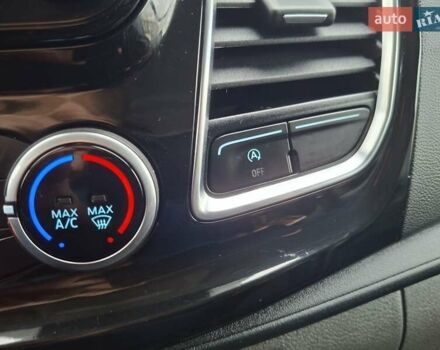 Білий Форд Транзит Кастом, об'ємом двигуна 2 л та пробігом 239 тис. км за 17333 $, фото 18 на Automoto.ua