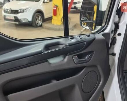 Белый Форд Транзит Кастом, объемом двигателя 2 л и пробегом 225 тыс. км за 18500 $, фото 7 на Automoto.ua