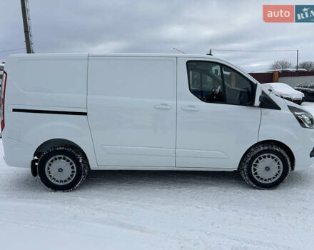 Белый Форд Транзит Кастом, объемом двигателя 2 л и пробегом 178 тыс. км за 18900 $, фото 6 на Automoto.ua