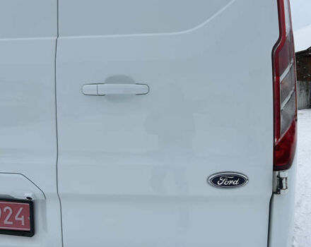 Белый Форд Транзит Кастом, объемом двигателя 2 л и пробегом 178 тыс. км за 18900 $, фото 11 на Automoto.ua