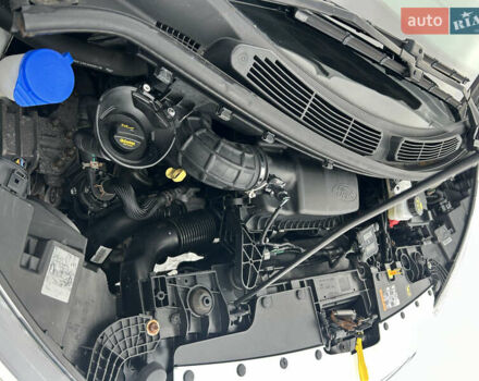 Белый Форд Транзит Кастом, объемом двигателя 2 л и пробегом 178 тыс. км за 18900 $, фото 44 на Automoto.ua