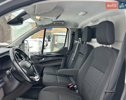 Белый Форд Транзит Кастом, объемом двигателя 2 л и пробегом 178 тыс. км за 18900 $, фото 23 на Automoto.ua