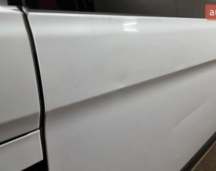 Белый Форд Транзит Кастом, объемом двигателя 2 л и пробегом 225 тыс. км за 18500 $, фото 26 на Automoto.ua