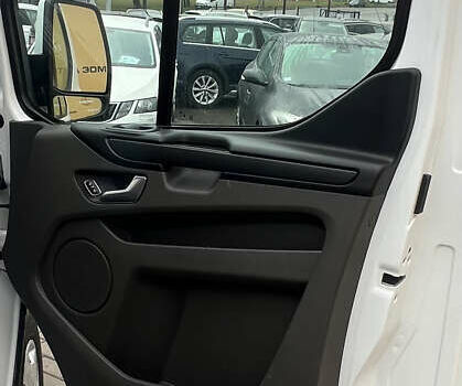 Білий Форд Транзит Кастом, об'ємом двигуна 2 л та пробігом 239 тис. км за 16500 $, фото 19 на Automoto.ua