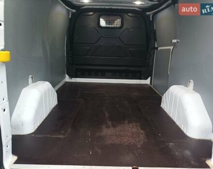 Белый Форд Транзит Кастом, объемом двигателя 2 л и пробегом 242 тыс. км за 16000 $, фото 17 на Automoto.ua