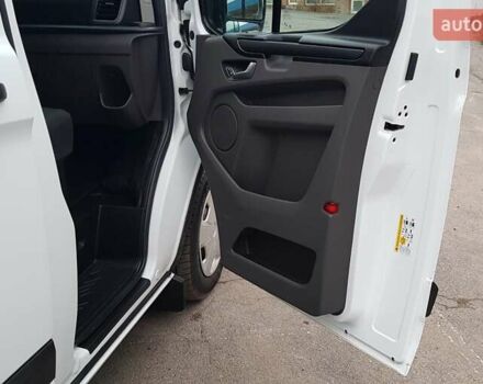 Білий Форд Транзит Кастом, об'ємом двигуна 2 л та пробігом 228 тис. км за 15800 $, фото 24 на Automoto.ua