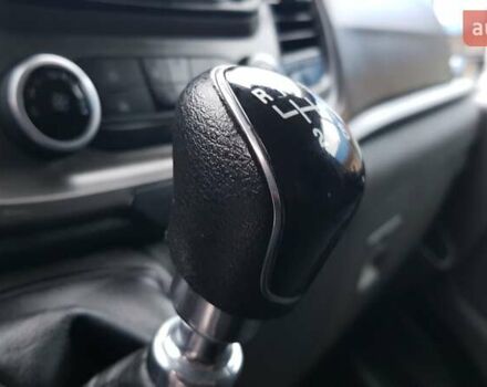 Білий Форд Транзит Кастом, об'ємом двигуна 2 л та пробігом 228 тис. км за 15800 $, фото 19 на Automoto.ua